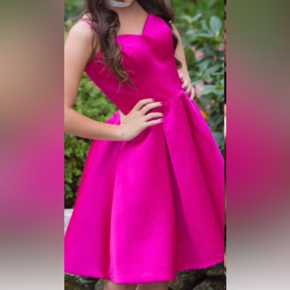 Sherri Hill Pink Fit and Flare Sleeveless V-Neck Dress